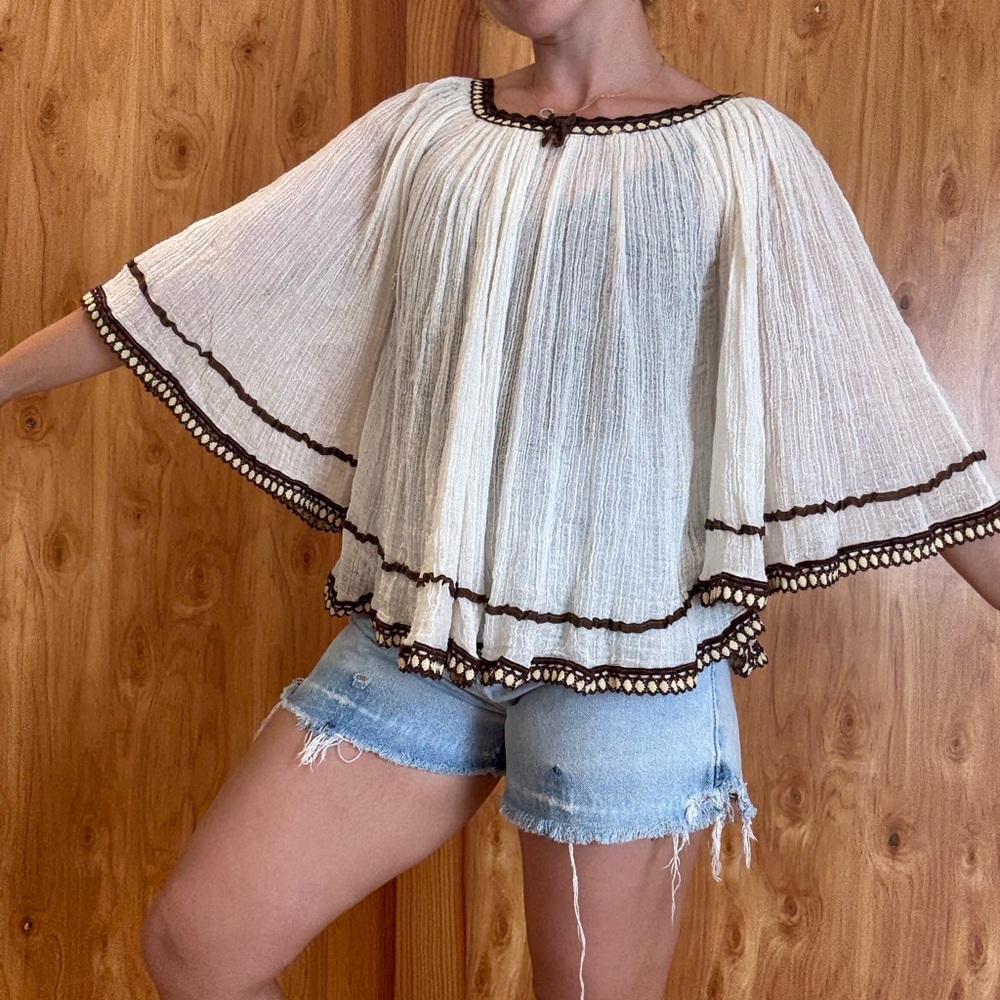 American Vintage Cream Peasant Blouse with Brown Trim
